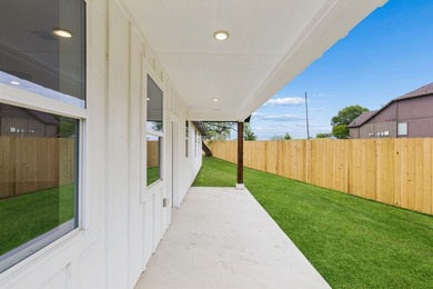Welcome to this beautifully crafted new construction home - photo 26