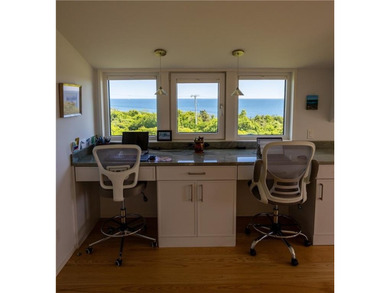 Welcome to a truly exceptional year round residence on Mohegan - photo 26