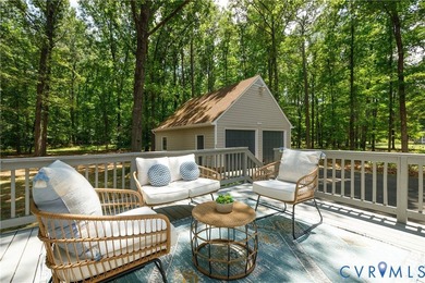 Welcome to this stately colonial home, a perfect blend of - photo 28
