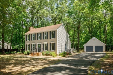 Welcome to this stately colonial home, a perfect blend of - photo 29
