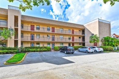 Lake Condo Sale Pending in Sunrise, Florida