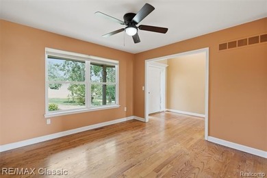Welcome home! Discover the perfect blend of comfort, space, and - photo 9