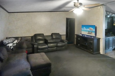 MOTIVATED SELLER!!!! needing to move for new work and school - photo 4