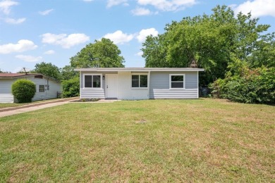 Lake Home For Sale in Fort Worth, Texas