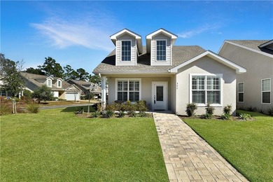 Location, location, corner location! Like new single family home - photo 3