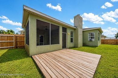 This is a spacious 4 bedroom, 3 bath home on a large lot has a - photo 18