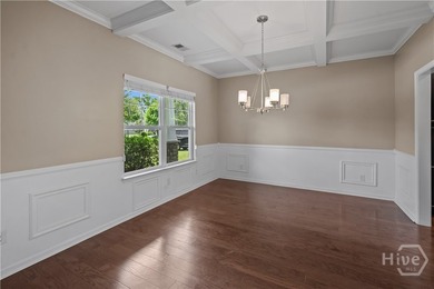 Perfectly positioned in Richmond Hill with convenient access to - photo 7