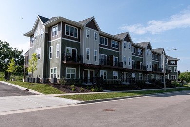 Discover refined townhome living at Lacy Ridge, Fitchburg's - photo 40