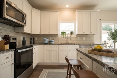 Welcome to easy living in the desirable Chimney Oaks Golf Course - photo 1