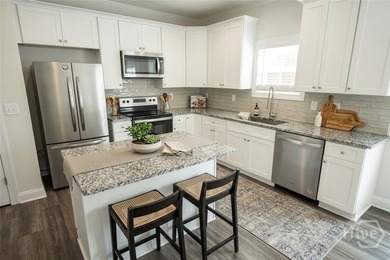 Welcome to easy living in the desirable Chimney Oaks Golf Course - photo 5