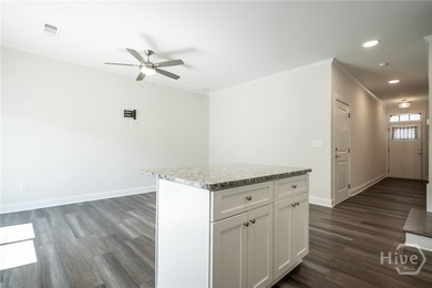 Welcome to easy living in the desirable Chimney Oaks Golf Course - photo 9