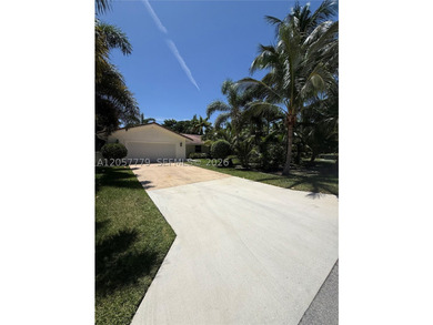 Location, location, location! Do not miss the opportunity to own - photo 1