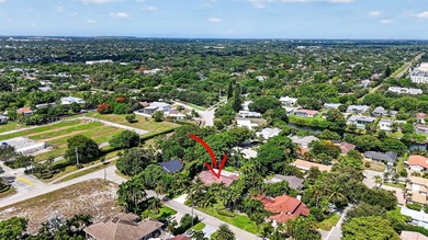 Location, location, location! Do not miss the opportunity to own - photo 4