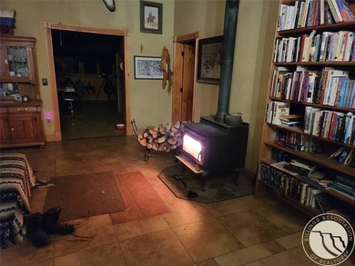 This custom-built Montana home features 2376+/- SQ/Ft of living - photo 6