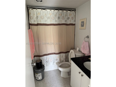 Spacious two-bedrooms two bathrooms condo unit. The unit has a - photo 8