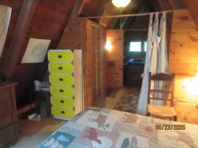 Want a piece of iconic history? This 3 BR 1 bath year round - photo 16