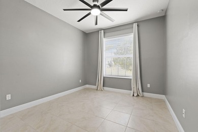 Welcome to this exceptional 2022 custom-built 4-bedroom, 3-bath - photo 18