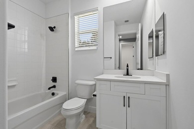Welcome to this exceptional 2022 custom-built 4-bedroom, 3-bath - photo 19
