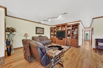 Incredible upgrades throughout this mid valley condo include - photo 4