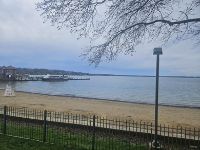 Don't miss this opportunity to own a 8 plex multi family unit - photo 3