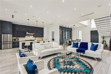 Experience true waterfront luxury in Lakeshore Estates with this - photo 10