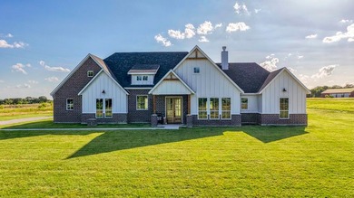 Squaw Creek Reservoir Home For Sale in Granbury Texas