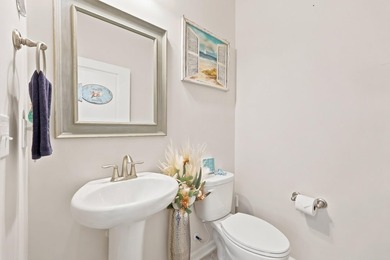 Welcome to 206 Three Oak Lane in Heritage Preserve, a - photo 14