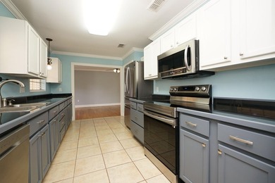 This fantastic Niceville property is now available, conveniently - photo 14