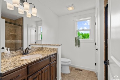 Welcome to this beautiful South facing 2 story with an open - photo 17