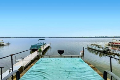 Welcome to *The SS Iverson* a totally renovated waterfront home - photo 17