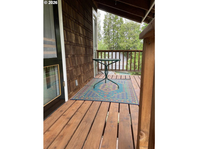 Beautiful brown-shingle Craftsman home (1957 Sq Ft) with - photo 17
