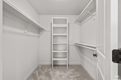 Welcome to this beautiful South facing 2 story with an open - photo 20