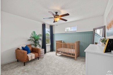 Welcome to this beautiful South facing 2 story with an open - photo 24