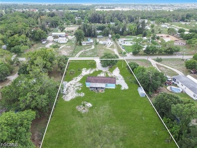 Looking for space, privacy, and endless possibilities? This - photo 30