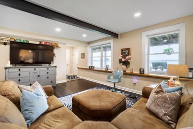 Welcome to *The SS Iverson* a totally renovated waterfront home - photo 37