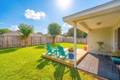 Move-in ready and just minutes from Hurlburt Field! Welcome to - photo 38