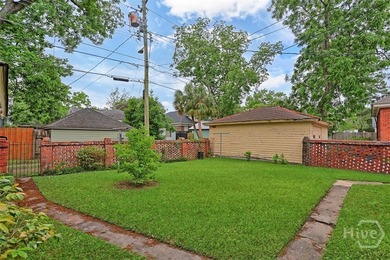 Fantastic Brick Bungalow In The Ardsley Park Area. The Home Has - photo 47