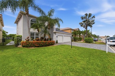 Welcome to this stunning modern 4-bedroom, 3.5-bathroom - photo 3