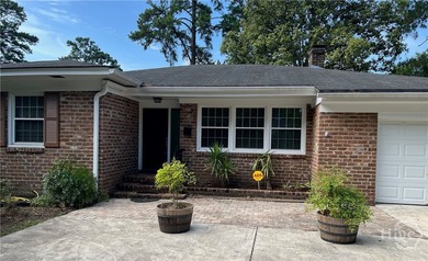 Charming bungalow located in the Ardsley Park area. Split - photo 2