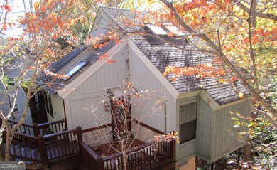 Rare opportunity to buy in the Alpines of Helen! Beautifully - photo 3