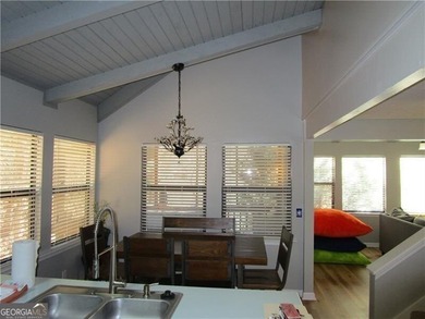 Rare opportunity to buy in the Alpines of Helen! Beautifully - photo 9