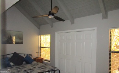 Rare opportunity to buy in the Alpines of Helen! Beautifully - photo 10