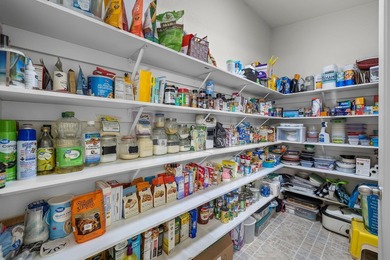 Beautifully maintained 2005 manufactured home in a safe