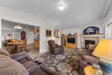 Beautifully maintained 2005 manufactured home in a safe