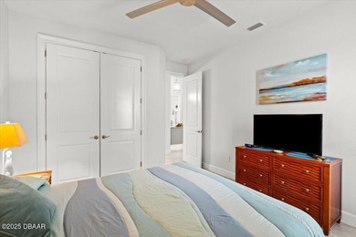*ENJOY EXQUISITE LUXURY LIVING IN THIS STUNNING CUSTOM BUILT - photo 33