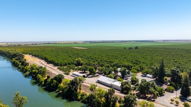 Situated amidst walnut orchards and along the scenic Sacramento - photo 33