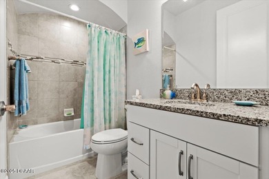 *ENJOY EXQUISITE LUXURY LIVING IN THIS STUNNING CUSTOM BUILT - photo 34