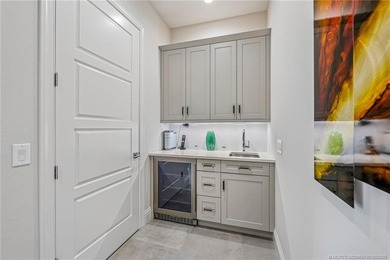 Recently built and meticulously maintained, this exceptional - photo 36