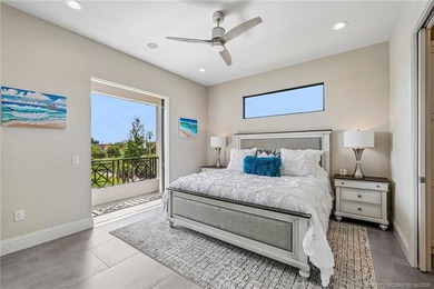 Recently built and meticulously maintained, this exceptional - photo 38
