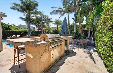 Wow! Very few homes truly check all the boxes, but this one does - photo 50